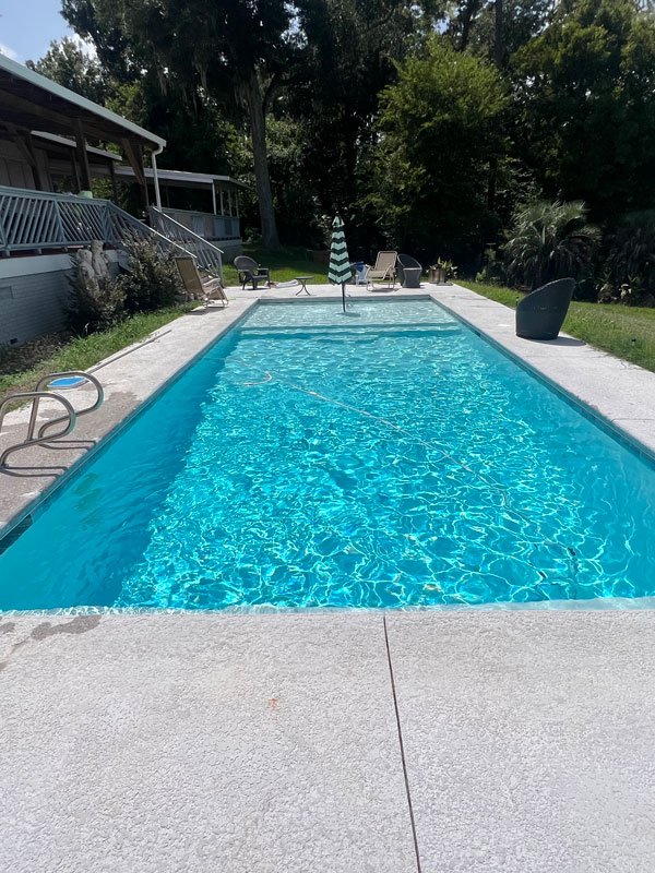 about-us-side-picture-pool-pic